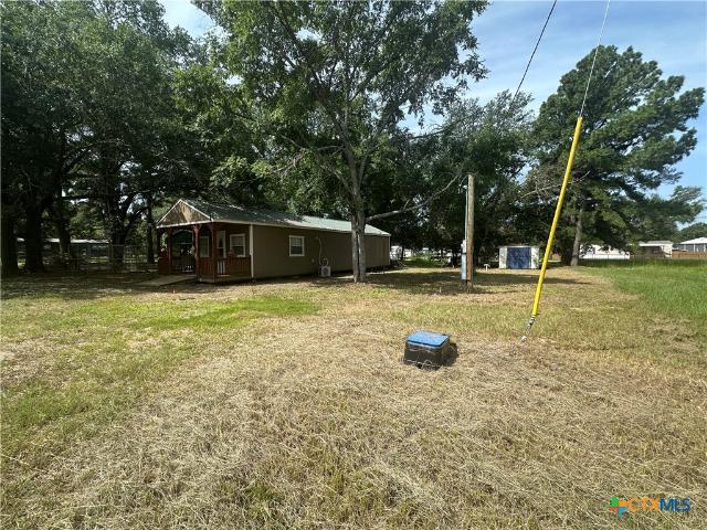 House for sale in Streetman