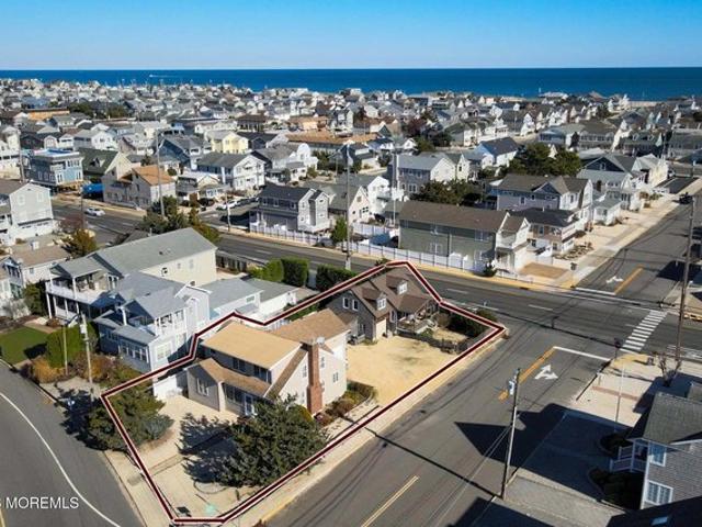 House for sale in Lavallette, New Jersey