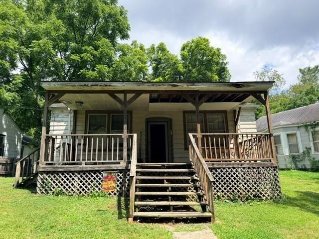 House for sale in Mount Hope, West Virginia