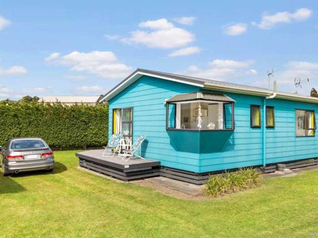 House for sale in Awhitu