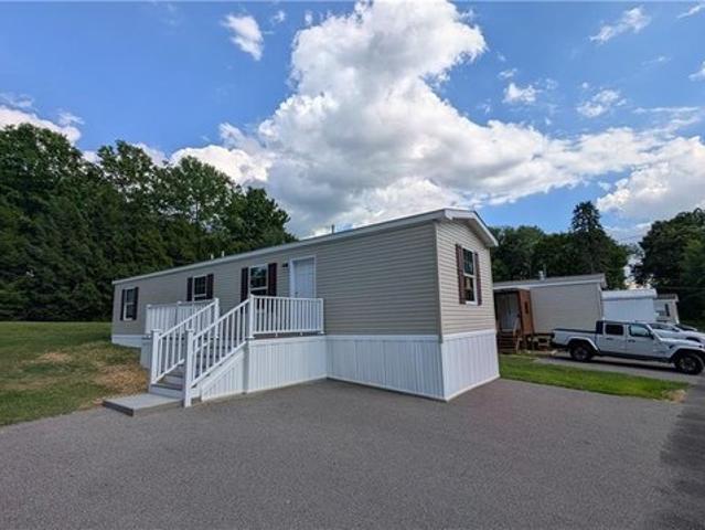 House for sale in Valencia, Pennsylvania