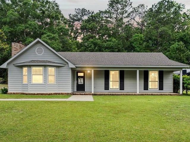 House for sale in Chunchula, Alabama