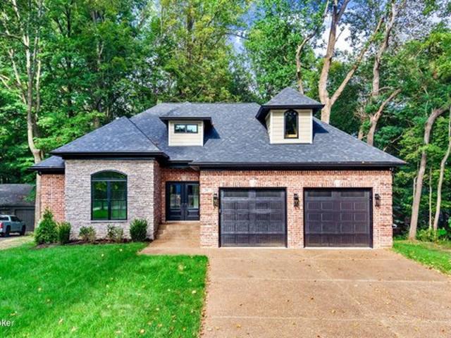 House for sale in Pewee Valley, Kentucky