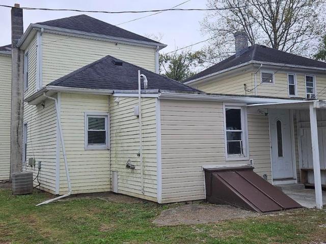 House for sale in Augusta, Kentucky