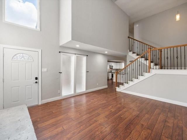Townhouse for sale in Euless, Texas