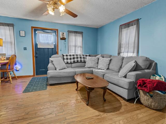 House for sale in Grant Park, Illinois