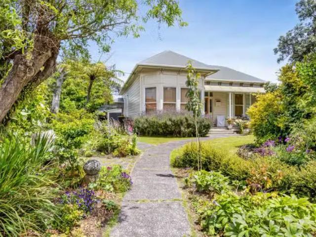 House for sale in Taranaki