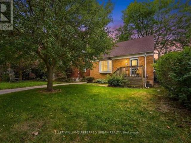House for sale in Willowdale, Toronto