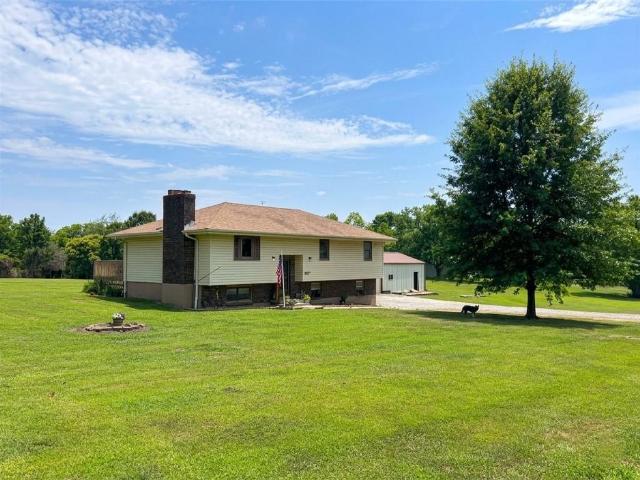 House for sale in Ray, Missouri