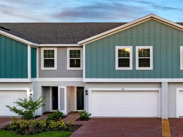 Townhouse for sale in Groveland, Florida