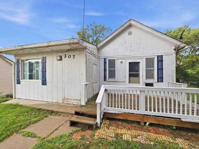 House for sale in Woodbury, Iowa