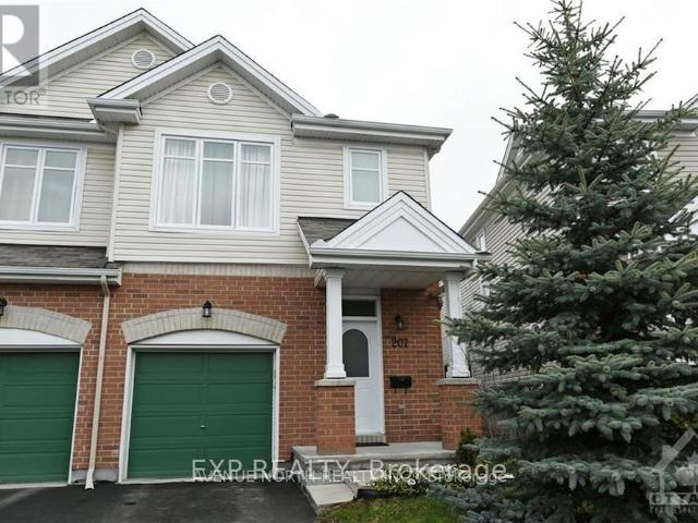 Townhouse for rent in Mulhurst Bay, Ontario