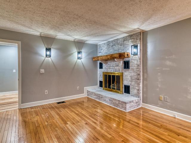 House for sale in Russellville, Logan County
