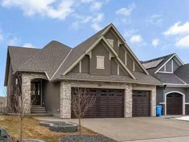 House for sale in Northwest, Alberta