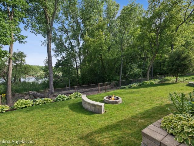 House for sale in Lake Zurich, Illinois
