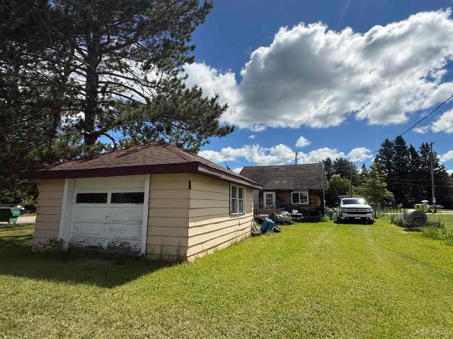 House for sale in Amasa, Michigan