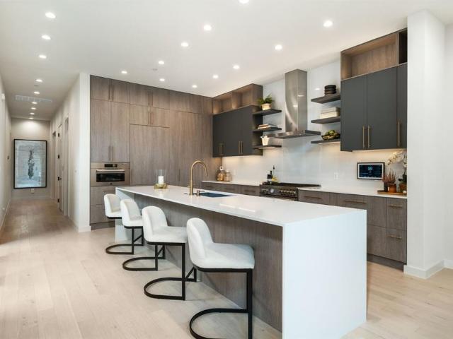 Townhouse for sale in Roanoke, Denton County