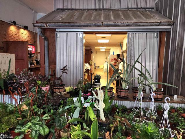 Commercial for sale in Centerville, Iowa