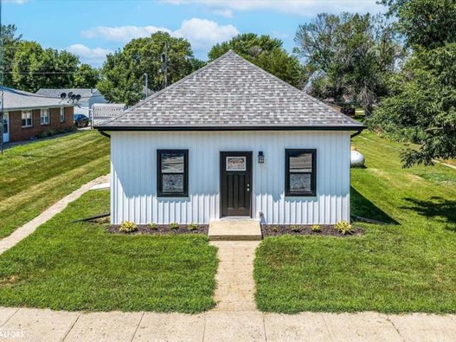 House for sale in Dow City, Iowa