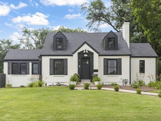 House for sale in Lombard, Illinois