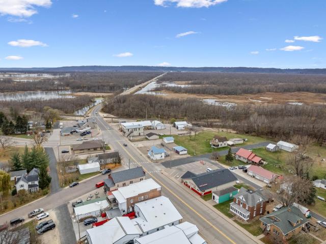 Commercial for sale in Nelson, Wisconsin