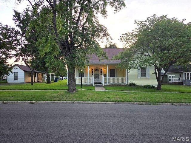 House for sale in Malden, Missouri