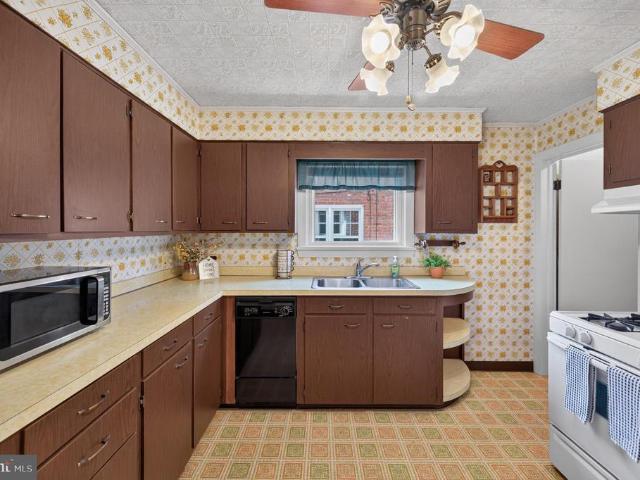 House for sale in Falling Waters, West Virginia