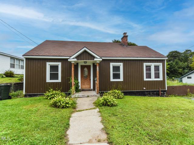 House for sale in Saratoga, New York