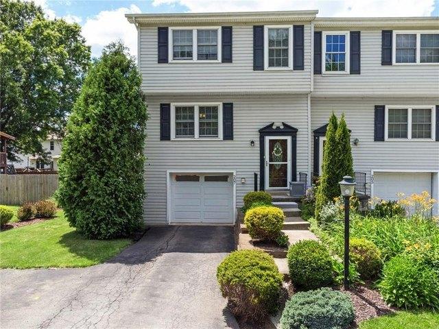 Townhouse for sale in Cranberry Twp, Pennsylvania