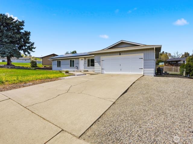 House for sale in Selah, Washington