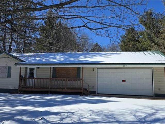 House for sale in Isanti, Minnesota