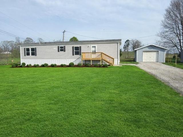 House for sale in Bronston, Kentucky