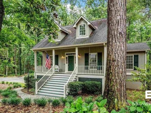 House for sale in Lake Forest, Daphne