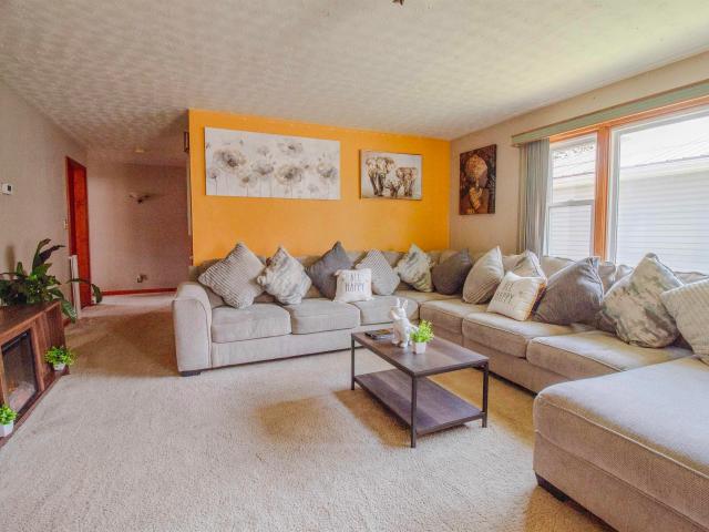 House for sale in Lynn, Indiana
