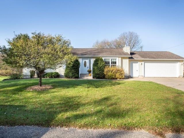 House for sale in Elmwood, Pierce County