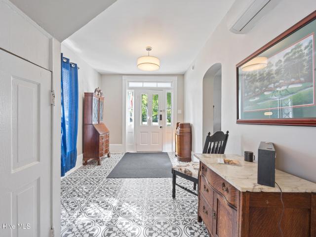 House for sale in Edenton, North Carolina