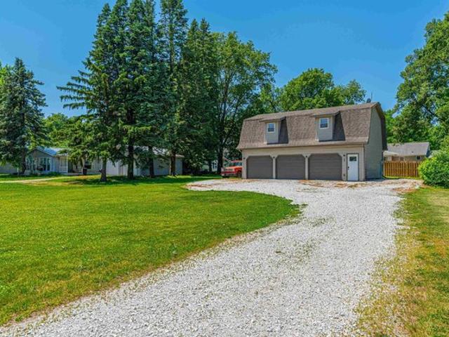 House for sale in Mclean, Illinois