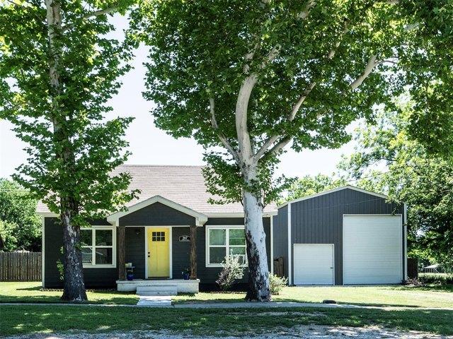 House for sale in Wise, Texas