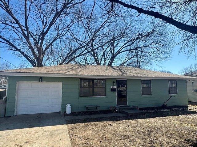 House for sale in Bates, Missouri