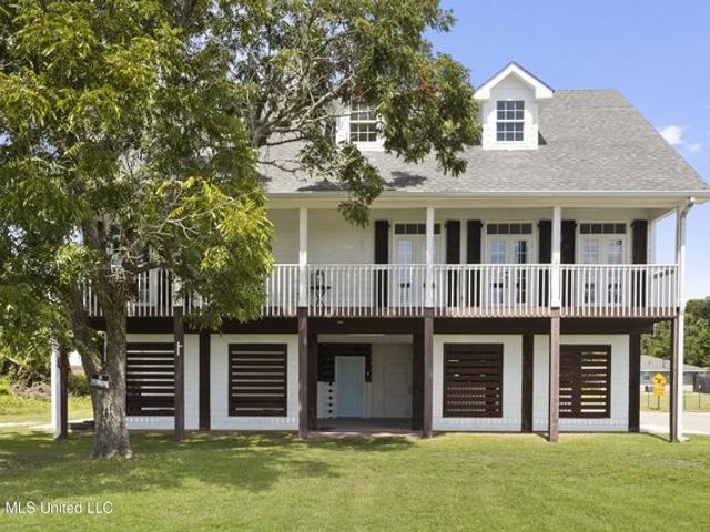 House for sale in Pass Christian, Mississippi