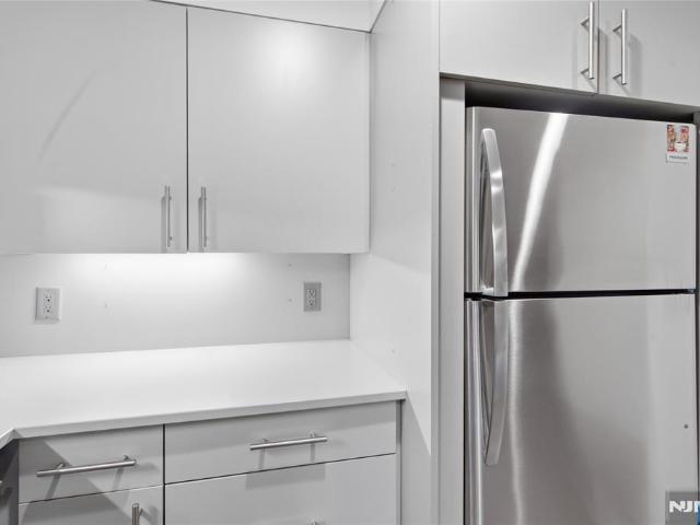 Condo for sale in Hudson, New Jersey
