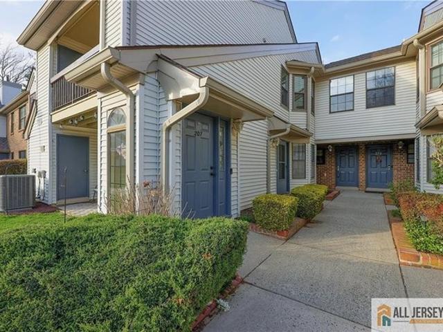 Condo for sale in Sayreville, New Jersey