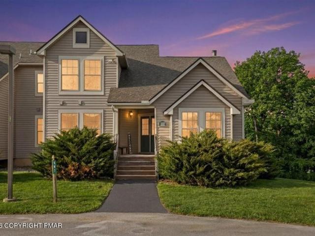 Townhouse for sale in Bartonsville, Pennsylvania