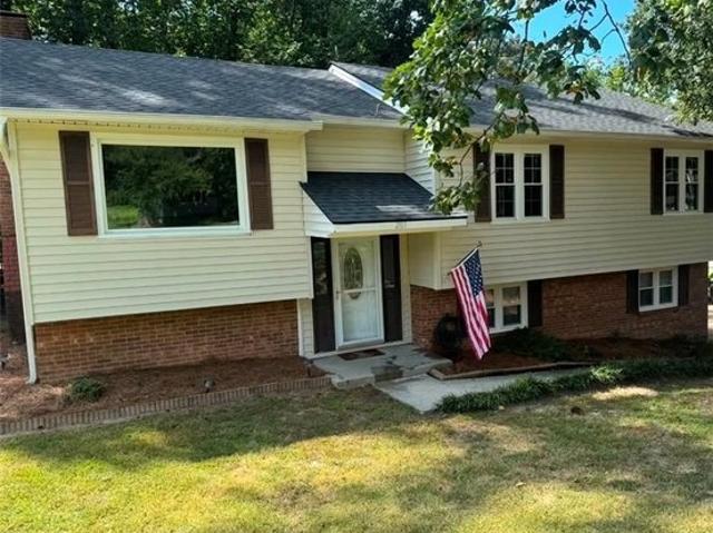 House for sale in Clemmons, North Carolina