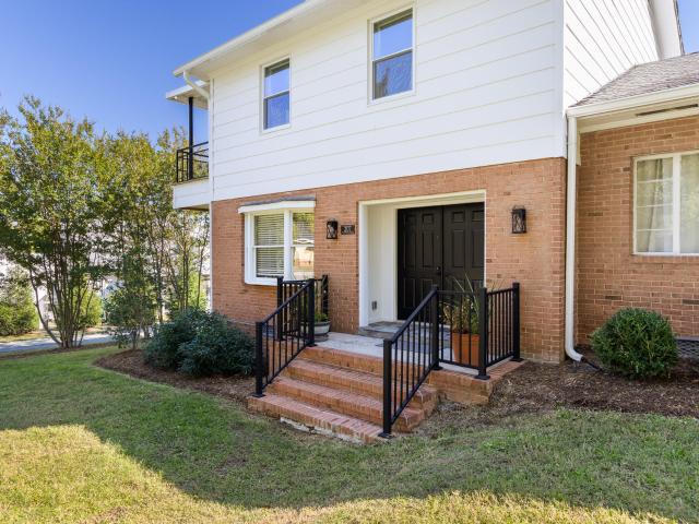House for sale in Historic District, Hillsborough