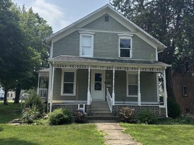 House for sale in Fairbury, Illinois