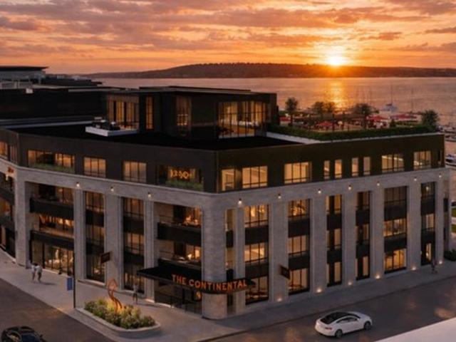 Condo for sale in Traverse City, Michigan