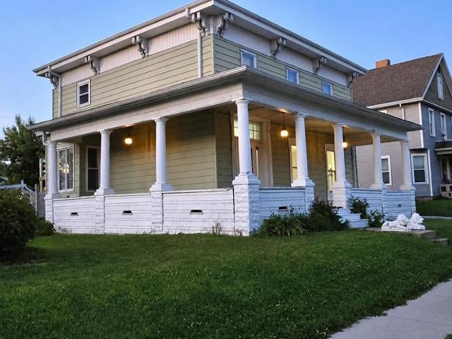 House for sale in Fox Lake, Wisconsin