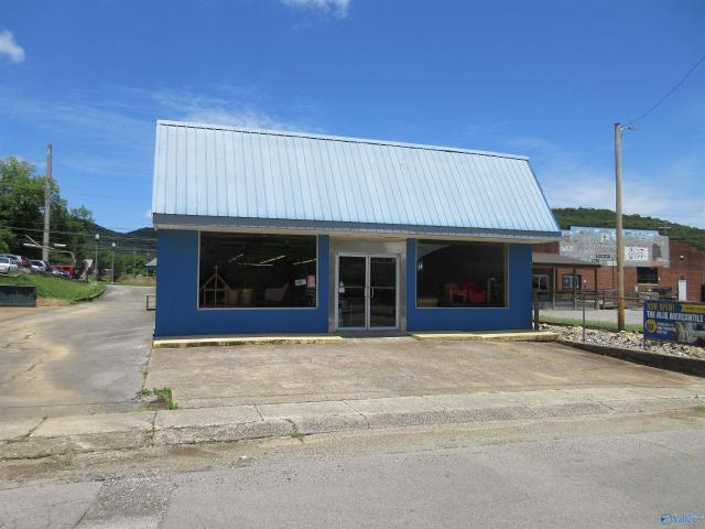 Commercial for sale in Scottsboro, Alabama