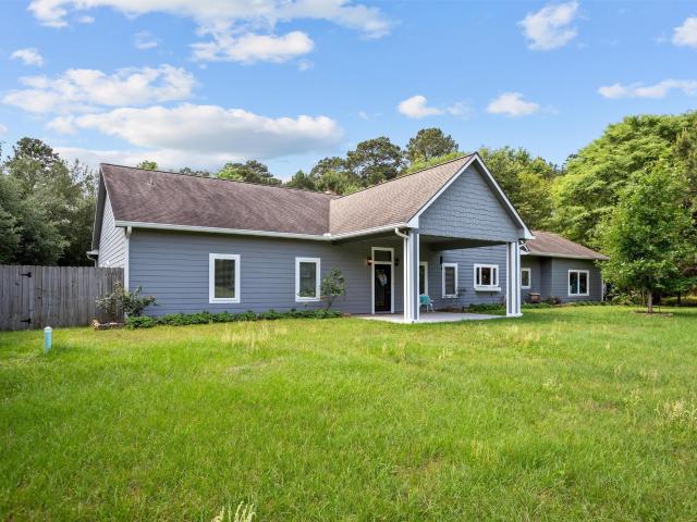 House for sale in Colmesneil, Texas